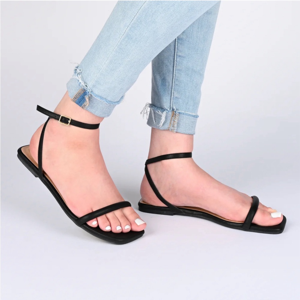 Journee Collection VEENA MULTI STRAP SANDALS